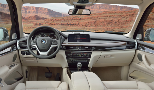 BMW X5.