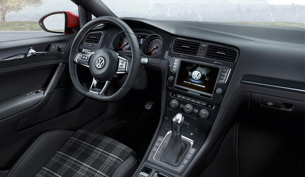 Interior del Volkswagen Golf GTD.