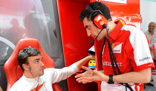 Alonso, con Andrea Stella.