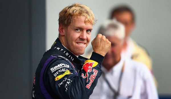 Vettel, celebrando la pole.