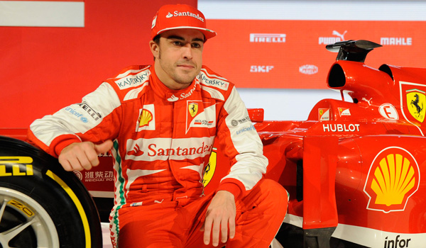 Alonso, en la presentación del F138.