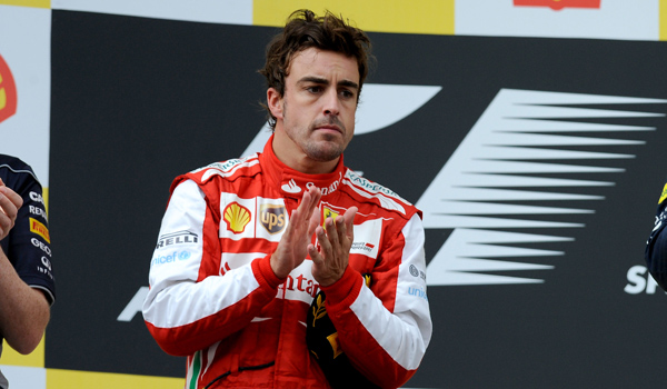 Alonso, celebrando un podio.