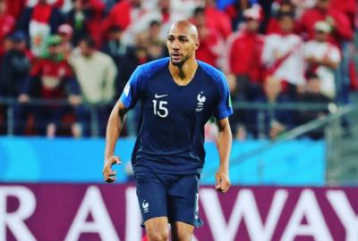 Nzonzi debutó en el Mundial con Francia contra Perú.