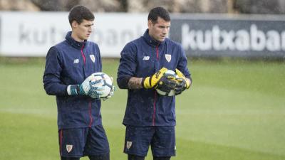 Herrerín y Kepa en una sesión de entrenamiento. 