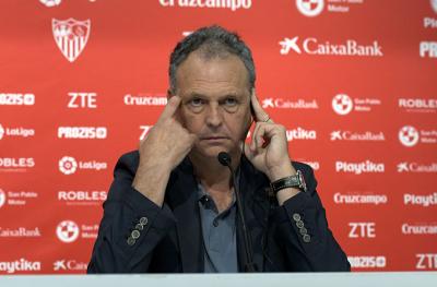 Joaquín Caparrós, en la presentación de Vaclik (Foto: Kiko Hurtado).