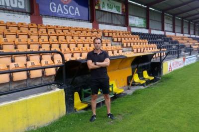 Ezequiel Loza posa en La Florida para El Desmarque Bizkaia