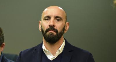 Monchi, en una conferencia de prensa.