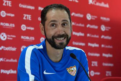 Machín, en rueda de prensa (Foto: Kiko Hurtado).