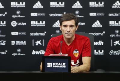 Marcelino en la sala de prensa