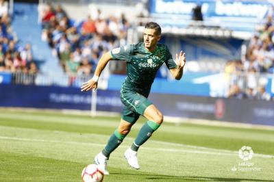 Feddal, durante el Alavés-Betis (Foto: LaLiga).