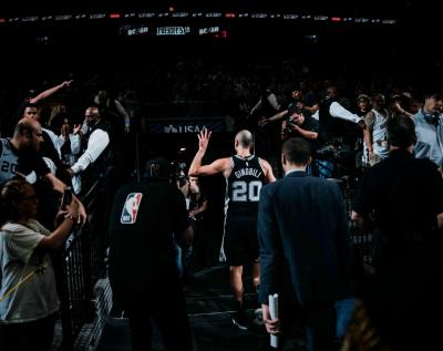 Manu Ginóbili, tras un partido con los San Antonio Spurs. 