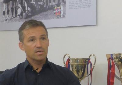 Tito durante la entrevista para ElDesmarque.