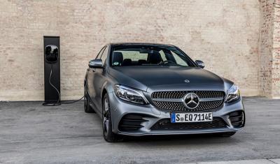 El nuevo Mercedes Clase E300 con motor híbrido