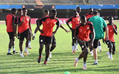N'Diaye, en un entrenamiento de archivo con Senegal.
