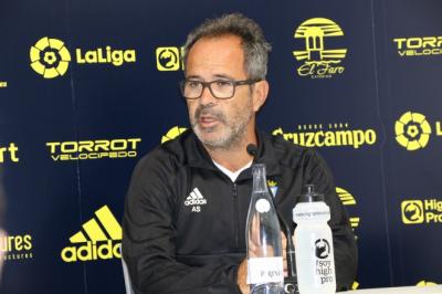 Álvaro Cervera, durante una rueda de prensa (Foto: CCF).