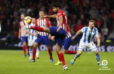 Diego Costa, ante la Real Sociedad.