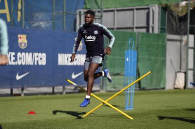 Umtiti, en la sesión de entrenamiento de este jueves (Foto: FCB). 