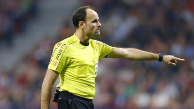 Mateu Lahoz, durante un encuentro.