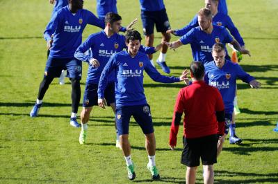 Dani Parejo vuelve a los entrenamientos (Foto: David González)