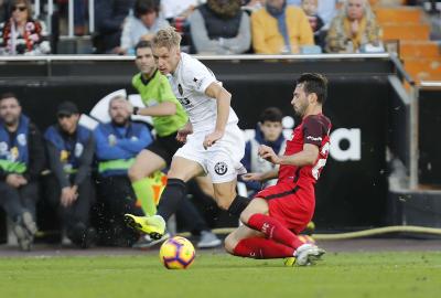 Wass ante el Mudo Vázquez. 