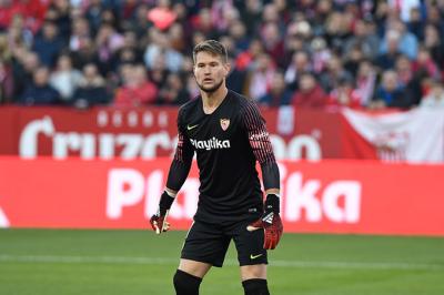 Tomas Vaclik, portero del Sevilla (foto: Kiko Hurtado).