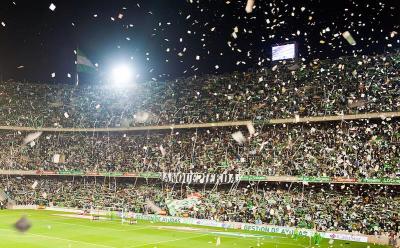 Papelillos en el Villamarín.