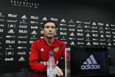 Marcelino en rueda de prensa. (Foto: David González)