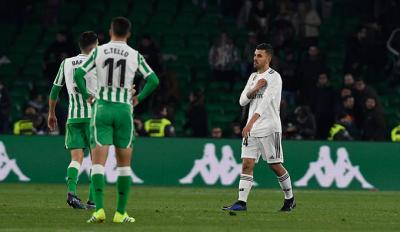 Ceballos, ante el Betis (Foto: KIko Hurtado).