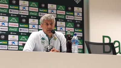Setién, en rueda de prensa (Foto: Kiko Hurtado).