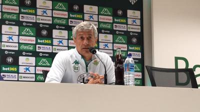 Setién, en rueda de prensa (Foto: Kiko Hurtado).