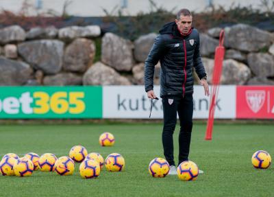 Gaizka Garitano en una sesión de entrenamiento en Lezama (Foto: Athletic Club). 