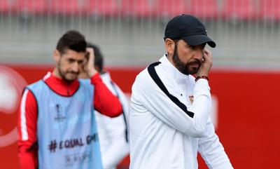 Pablo Machín, en el entrenamiento de este lunes (Foto: Kiko Hurtado).