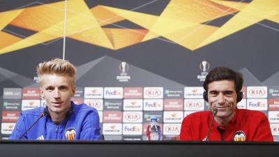 Wass y Marcelino en la previa de la Europa League