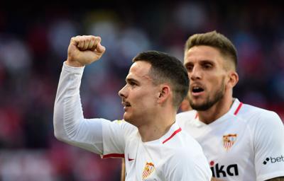Roque Mesa, celebrando el gol ante el Alavés (Foto: Kiko Hurtado).