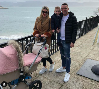 Aspas, junto a su familia.