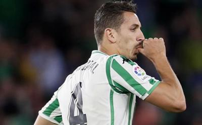 Zou Feddal, defensa del Betis.