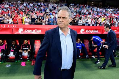 Joaquín Caparrós, en el Sevilla 0-3 Leganés. (Foto: Kiko Hurtado).