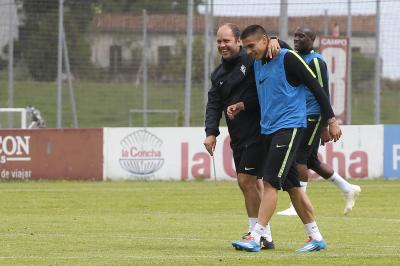 José Alberto López y Uros Djurdjevic, en Mareo (Foto: Luis Manso).