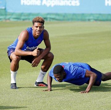 Todibo, en un entrenamiento esta pretemporada (Foto: FCB).