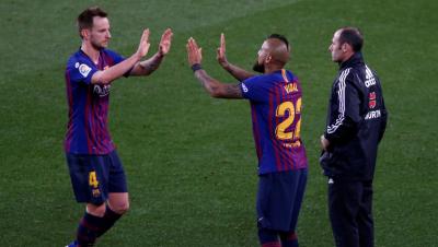 Rakitic y Arturo Vidal en LaLiga.