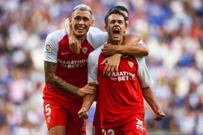 Reguilón celebra su gol al Espanyol.