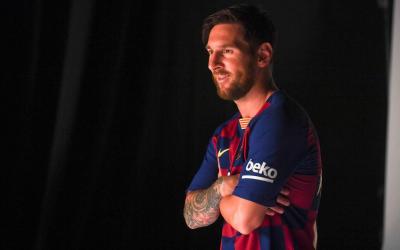 Leo Messi, durante la sesión fotográfica de LaLiga (Foto: FCB) . 