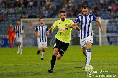 Alfonso está destacando como una de las incorporaciones más resolutivas en el Recre. (Manu López / Albiazules.es).