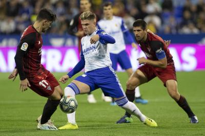 Guti, en el duelo ante el Mirandés disputado en La Romareda (Foto: Daniel Marzo).