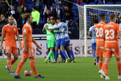 Imagen del último Málaga-Oviedo (Foto: Paco Rodríguez).