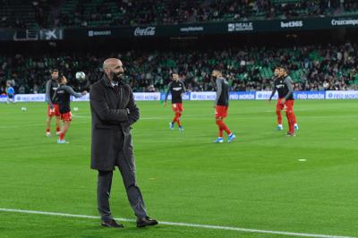 Monchi, en el Benito Villamarín antes del Betis-Sevilla (Foto: Kiko Hurtado).