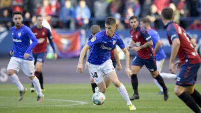 Oihan Sancet jugando ante Osasuna (Foto: LaLiga).
