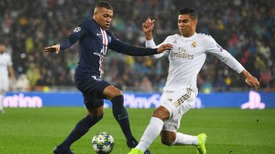 Mbappé ante Casemiro (Foto: UEFA).