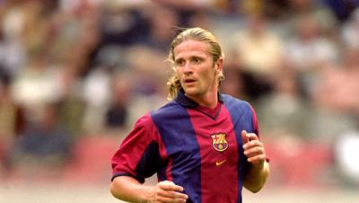 Emmanuel Petit cuando era jugador del Barcelona.