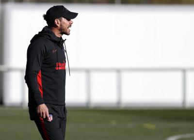 Simeone, en la sesión del Atlético (Foto: ATM).